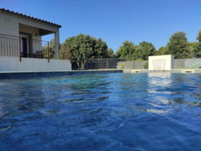 Villa avec piscine avec vue sur les vignes